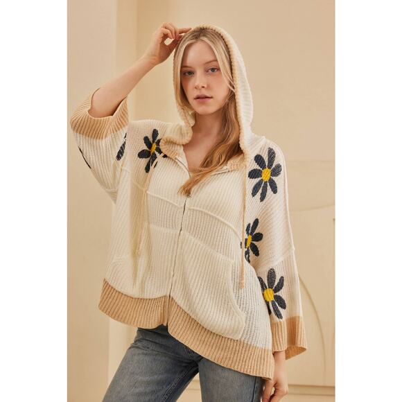 Mello. Tops - Hooded Floral Crochet Quarter Sleeve Top